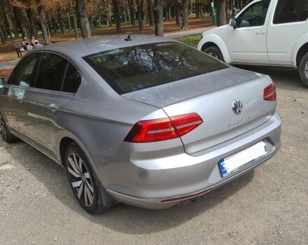 Серый Фольксваген Пассат, объемом двигателя 2 л и пробегом 300 тыс. км за 16900 $, фото 1 на Automoto.ua