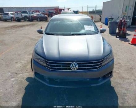 Сірий Фольксваген Пассат, об'ємом двигуна 0 л та пробігом 82 тис. км за 2000 $, фото 11 на Automoto.ua