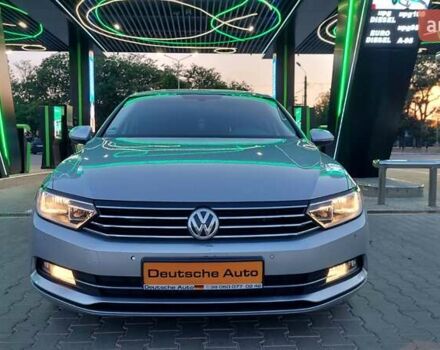 Серый Фольксваген Пассат, объемом двигателя 0 л и пробегом 196 тыс. км за 13777 $, фото 4 на Automoto.ua