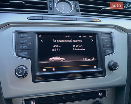 Сірий Фольксваген Пассат, об'ємом двигуна 1.6 л та пробігом 313 тис. км за 13300 $, фото 17 на Automoto.ua