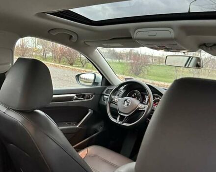 Серый Фольксваген Пассат, объемом двигателя 1.8 л и пробегом 180 тыс. км за 12800 $, фото 18 на Automoto.ua