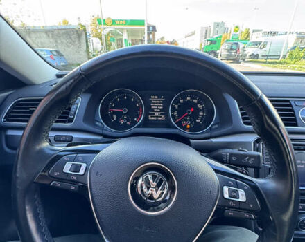 Фольксваген Пассат 2016 в Киеве на Automoto.ua Серый Фольксваген Пассат, объемом двигателя 1.8 л и пробегом 153 тыс. км за 15200 $, фото 64 на Automoto.ua