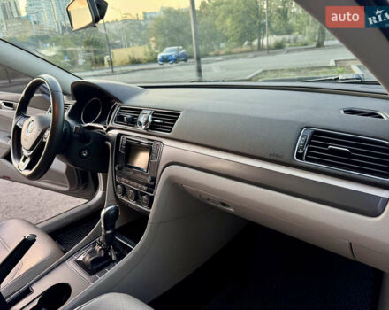 Серый Фольксваген Пассат, объемом двигателя 1.8 л и пробегом 118 тыс. км за 12899 $, фото 20 на Automoto.ua