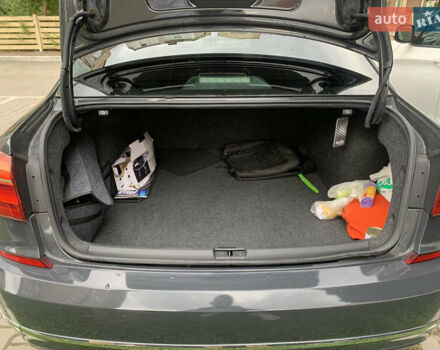 Серый Фольксваген Пассат, объемом двигателя 1.8 л и пробегом 120 тыс. км за 12000 $, фото 10 на Automoto.ua