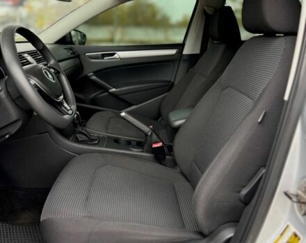 Серый Фольксваген Пассат, объемом двигателя 1.8 л и пробегом 172 тыс. км за 10299 $, фото 8 на Automoto.ua