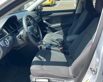 Серый Фольксваген Пассат, объемом двигателя 1.8 л и пробегом 111 тыс. км за 12999 $, фото 11 на Automoto.ua