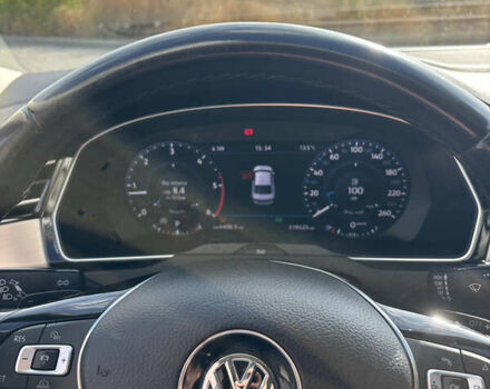 Серый Фольксваген Пассат, объемом двигателя 1.97 л и пробегом 320 тыс. км за 19000 $, фото 10 на Automoto.ua