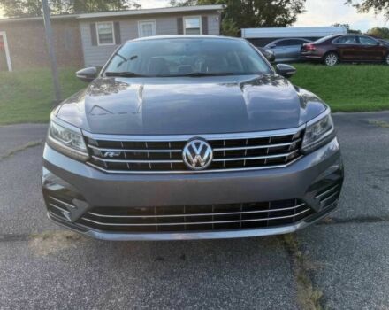 Серый Фольксваген Пассат, объемом двигателя 1.8 л и пробегом 72 тыс. км за 7200 $, фото 1 на Automoto.ua