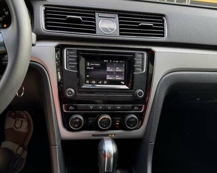 Серый Фольксваген Пассат, объемом двигателя 1.8 л и пробегом 67 тыс. км за 13699 $, фото 13 на Automoto.ua