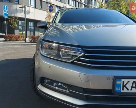 Серый Фольксваген Пассат, объемом двигателя 1.6 л и пробегом 297 тыс. км за 15000 $, фото 23 на Automoto.ua