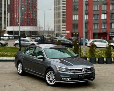 Сірий Фольксваген Пассат, об'ємом двигуна 1.8 л та пробігом 43 тис. км за 14800 $, фото 4 на Automoto.ua