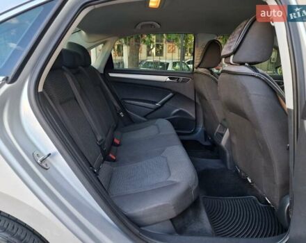 Серый Фольксваген Пассат, объемом двигателя 1.8 л и пробегом 169 тыс. км за 11490 $, фото 47 на Automoto.ua