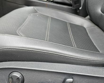 Серый Фольксваген Пассат, объемом двигателя 1.8 л и пробегом 170 тыс. км за 5000 $, фото 11 на Automoto.ua