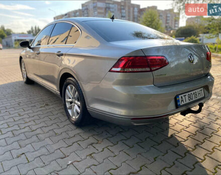 Серый Фольксваген Пассат, объемом двигателя 1.6 л и пробегом 313 тыс. км за 12900 $, фото 6 на Automoto.ua