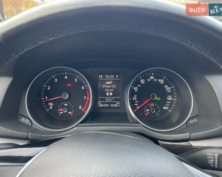 Серый Фольксваген Пассат, объемом двигателя 1.8 л и пробегом 165 тыс. км за 15200 $, фото 7 на Automoto.ua