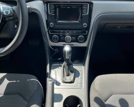 Серый Фольксваген Пассат, объемом двигателя 1.8 л и пробегом 111 тыс. км за 12999 $, фото 20 на Automoto.ua