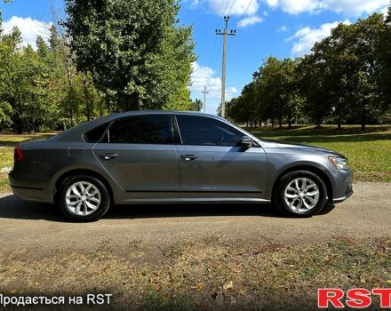 Сірий Фольксваген Пассат, об'ємом двигуна 1.8 л та пробігом 168 тис. км за 11500 $, фото 2 на Automoto.ua