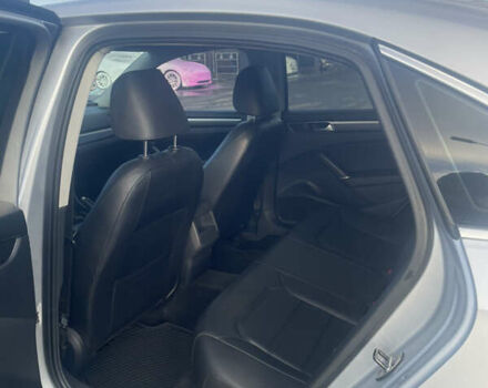 Серый Фольксваген Пассат, объемом двигателя 1.8 л и пробегом 240 тыс. км за 11500 $, фото 8 на Automoto.ua