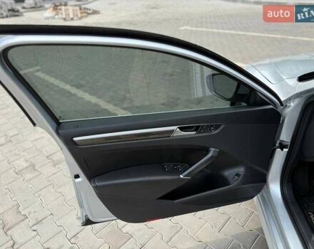 Серый Фольксваген Пассат, объемом двигателя 1.78 л и пробегом 177 тыс. км за 12400 $, фото 19 на Automoto.ua