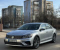 Серый Фольксваген Пассат, объемом двигателя 1.8 л и пробегом 132 тыс. км за 12999 $, фото 1 на Automoto.ua