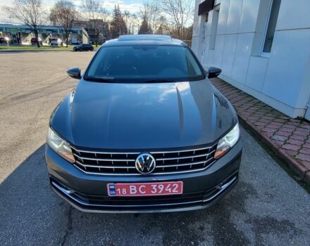 Сірий Фольксваген Пассат, об'ємом двигуна 0 л та пробігом 163 тис. км за 15000 $, фото 1 на Automoto.ua