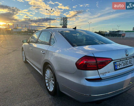 Серый Фольксваген Пассат, объемом двигателя 1.8 л и пробегом 177 тыс. км за 12000 $, фото 17 на Automoto.ua