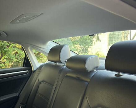 Серый Фольксваген Пассат, объемом двигателя 1.8 л и пробегом 165 тыс. км за 14200 $, фото 36 на Automoto.ua