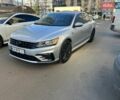 Серый Фольксваген Пассат, объемом двигателя 1.8 л и пробегом 148 тыс. км за 13450 $, фото 1 на Automoto.ua