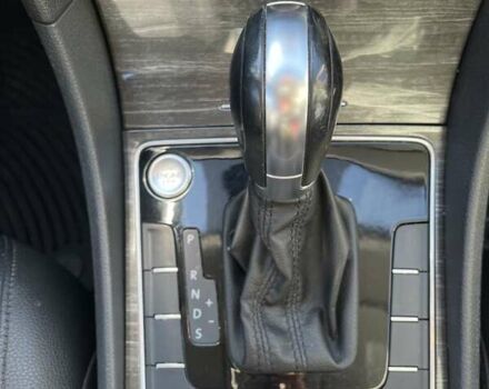 Серый Фольксваген Пассат, объемом двигателя 1.8 л и пробегом 209 тыс. км за 13000 $, фото 6 на Automoto.ua