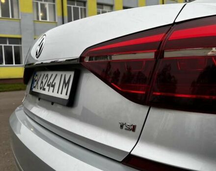 Серый Фольксваген Пассат, объемом двигателя 1.8 л и пробегом 190 тыс. км за 16000 $, фото 11 на Automoto.ua