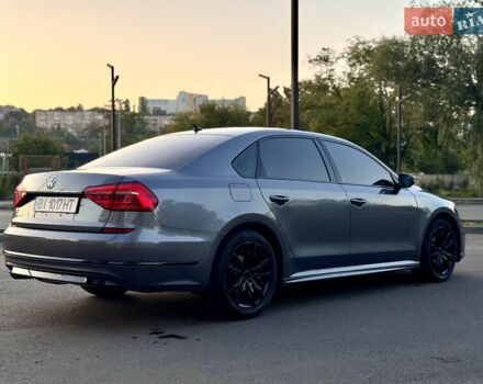 Серый Фольксваген Пассат, объемом двигателя 1.8 л и пробегом 118 тыс. км за 12899 $, фото 9 на Automoto.ua