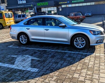 Сірий Фольксваген Пассат, об'ємом двигуна 1.8 л та пробігом 138 тис. км за 11999 $, фото 6 на Automoto.ua