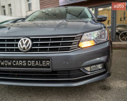 Фольксваген Пассат 2016 в Киеве на Automoto.ua Серый Фольксваген Пассат, объемом двигателя 1.8 л и пробегом 180 тыс. км за 12900 $, фото 7 на Automoto.ua