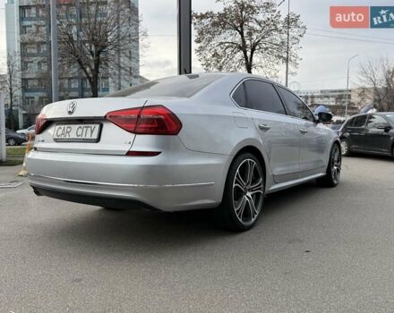 Сірий Фольксваген Пассат, об'ємом двигуна 1.8 л та пробігом 113 тис. км за 12200 $, фото 6 на Automoto.ua