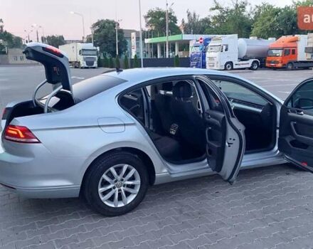 Серый Фольксваген Пассат, объемом двигателя 0 л и пробегом 196 тыс. км за 13777 $, фото 48 на Automoto.ua