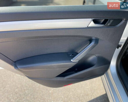 Серый Фольксваген Пассат, объемом двигателя 1.8 л и пробегом 111 тыс. км за 12999 $, фото 14 на Automoto.ua