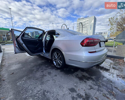 Фольксваген Пассат 2016 в Киеве на Automoto.ua Серый Фольксваген Пассат, объемом двигателя 1.8 л и пробегом 153 тыс. км за 15200 $, фото 17 на Automoto.ua