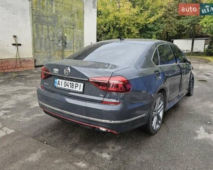 Серый Фольксваген Пассат, объемом двигателя 1.8 л и пробегом 170 тыс. км за 4700 $, фото 5 на Automoto.ua