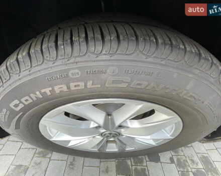 Серый Фольксваген Пассат, объемом двигателя 1.8 л и пробегом 290 тыс. км за 8999 $, фото 14 на Automoto.ua