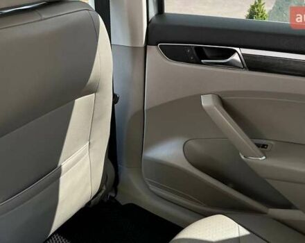 Сірий Фольксваген Пассат, об'ємом двигуна 1.8 л та пробігом 201 тис. км за 12500 $, фото 23 на Automoto.ua