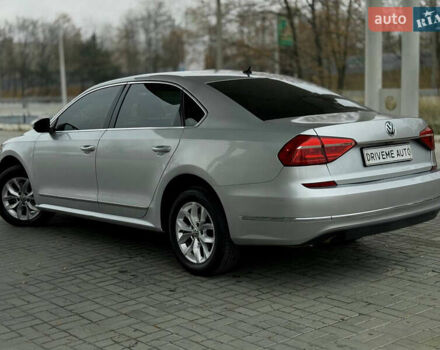 Сірий Фольксваген Пассат, об'ємом двигуна 1.8 л та пробігом 172 тис. км за 10399 $, фото 6 на Automoto.ua
