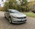 Серый Фольксваген Пассат, объемом двигателя 1.8 л и пробегом 104 тыс. км за 15000 $, фото 17 на Automoto.ua