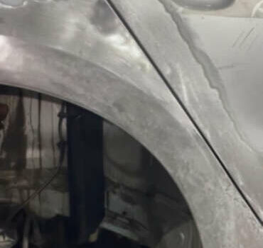 Серый Фольксваген Пассат, объемом двигателя 1.8 л и пробегом 180 тыс. км за 12800 $, фото 19 на Automoto.ua