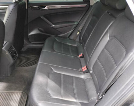 Сірий Фольксваген Пассат, об'ємом двигуна 1.8 л та пробігом 170 тис. км за 12900 $, фото 6 на Automoto.ua