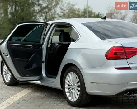 Серый Фольксваген Пассат, объемом двигателя 1.78 л и пробегом 177 тыс. км за 12400 $, фото 15 на Automoto.ua