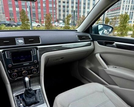 Сірий Фольксваген Пассат, об'ємом двигуна 1.8 л та пробігом 43 тис. км за 14800 $, фото 13 на Automoto.ua