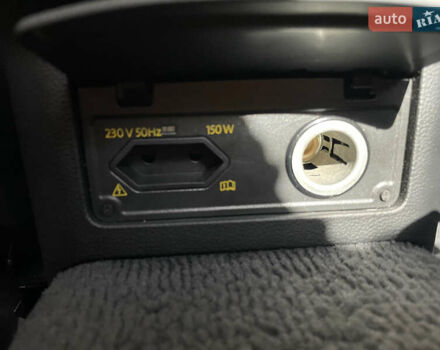 Серый Фольксваген Пассат, объемом двигателя 1.6 л и пробегом 297 тыс. км за 15000 $, фото 71 на Automoto.ua