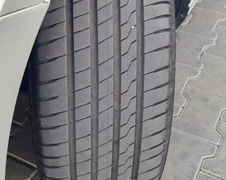 Серый Фольксваген Пассат, объемом двигателя 0 л и пробегом 196 тыс. км за 13777 $, фото 30 на Automoto.ua