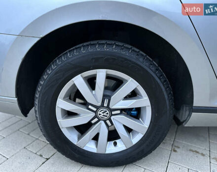 Серый Фольксваген Пассат, объемом двигателя 1.4 л и пробегом 274 тыс. км за 12900 $, фото 14 на Automoto.ua