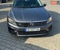 Серый Фольксваген Пассат, объемом двигателя 1.8 л и пробегом 181 тыс. км за 12500 $, фото 1 на Automoto.ua